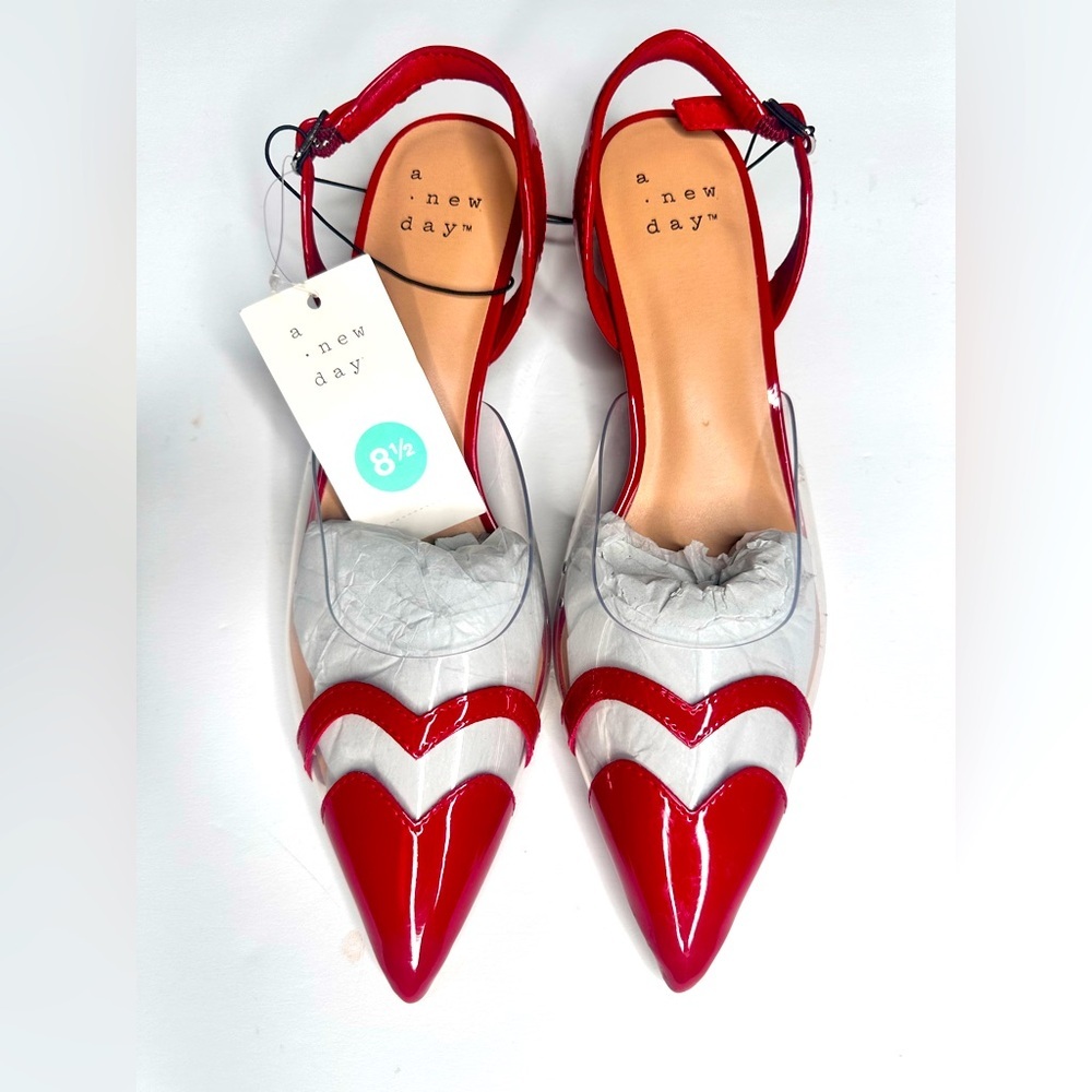 NWT A New Day Red and White Kitten Heels Size 8.5